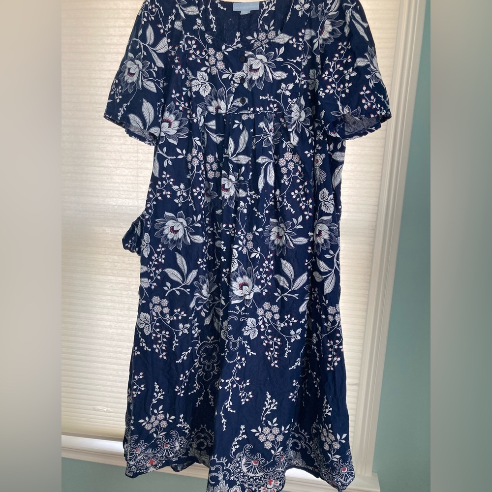 Only Necessities Floral Navy Blue Dress